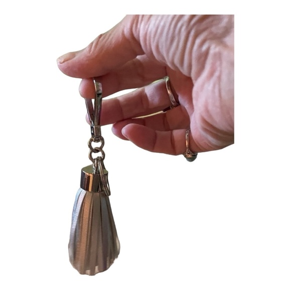 NWOT Bag Key‎ Charm - Picture 2 of 4
